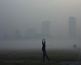 শীতের আমেজ কলকাতায়