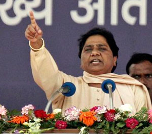সমর্থন প্রশ্নে সিদ্ধান্ত পরে: মায়াবতী