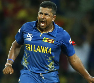 পাকিস্তানকে হারিয়ে ফাইনালে শ্রীলঙ্কা
