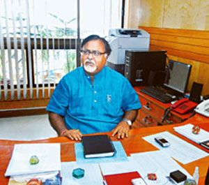 ক্ষতে প্রলেপ! শিল্পমেলা সরছে হলদিয়ায়