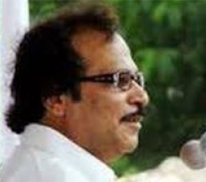 মমতাকে তোপ দেগে রেলে পরিবর্তনের পথে অধীর