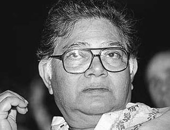 সুনীল স্মরণে সংস্কৃতি মঞ্চ