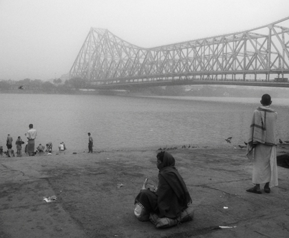 ক্রিসমাস ইভে জমিয়ে শীত