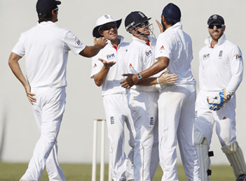 ইডেনে ৩১৬ রানে শেষ ভারতের প্রথম ইনিংস