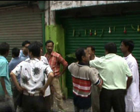 তৃণমূলের গোষ্ঠী সংঘর্ষে উত্তপ্ত রিষড়া