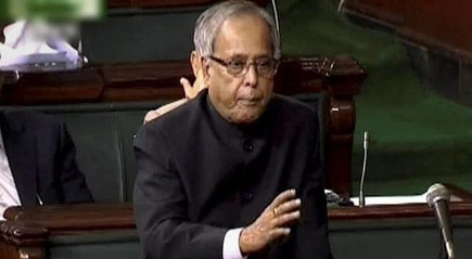 টাকার দামের অধোগতি, সূচকের পতন, সংসদে সাফাই অর্থমন্ত্রীর