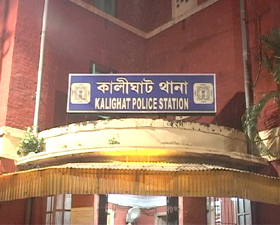 কালীঘাটে বধূ নির্যাতনের ঘটনায় শাশুড়ির জেল হেফাজত
