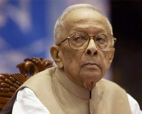 ফের বিতর্ক প্রাক্তন মুখ্যমন্ত্রীর জন্মদিন ঘিরে