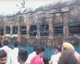 তামিলনাড়ু এক্সপ্রেসে আগুন, জীবন্ত দগ্ধ ৩২