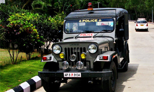 ২৪ ঘণ্টার খবরের জেরে তোলাবাজ গ্রেফতার ডানকুনিতে