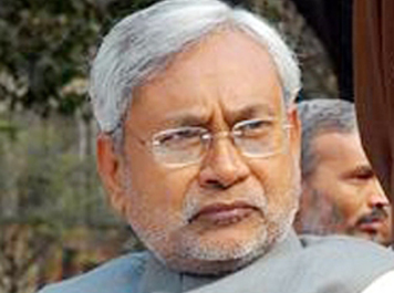 বিহারকে বিশেষ রাজ্যের মর্যাদার দাবিতে সরব নীতিশ