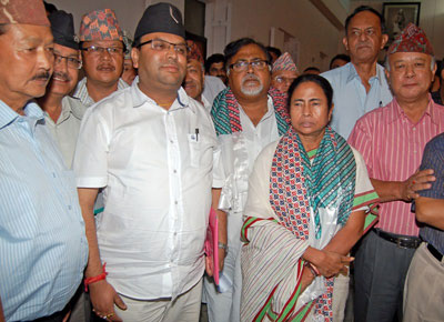 কালচিনির মোর্চা সমর্থিত বিধায়ক যোগ দিলেন তৃণমূলে