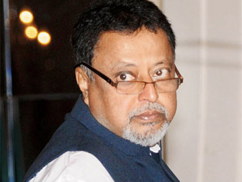 কমিশনের বিরুদ্ধে পক্ষপাতিত্বের অভিযোগ তৃণমূলের