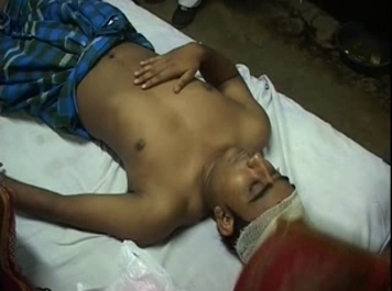 মুর্শিদাবাদে কংগ্রেসি সন্ত্রাসের শিকার ২৪ ঘণ্টার চিত্র সাংবাদিক