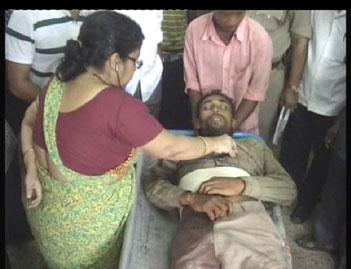 রক্তাক্ত নির্বাচন: জামুরিয়ায় খুন সিপিআইএম প্রার্থীর স্বামী, গোষ্ঠীদ্বন্দ্বে
