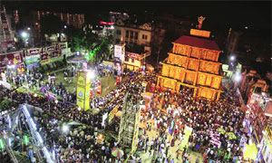 পুজোর দিনে রাস্তার দুধারে বন্ধ থাকবে পার্কিং