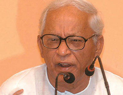রাজ্যে নেই মোদী হাওয়া, দাবি প্রাক্তন মুখ্যমন্ত্রীর, সারদা নিয়ে রাজ্যের সমালোচনায় বুদ্ধদেব