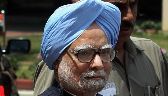 पंतप्रधान मनमोहन सिंग यांचा राजीनामा मंजूर